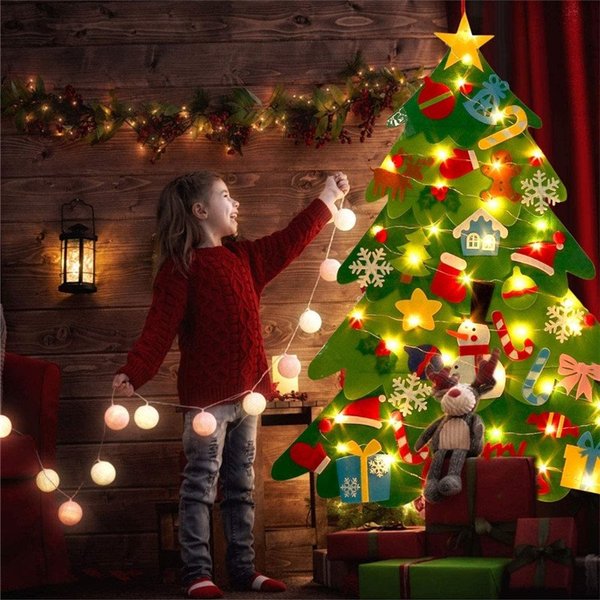 FunDays Christmas Tree™ | The perfect gift for Christmas!