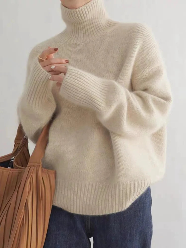 LIN | TURTLENECK SWEATER